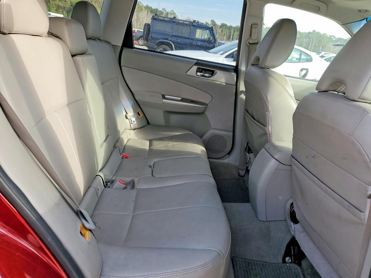 2010 SUBARU FORESTER