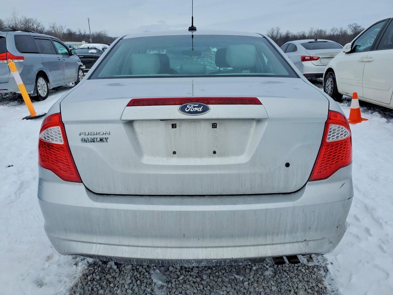 2012 FORD FUSION