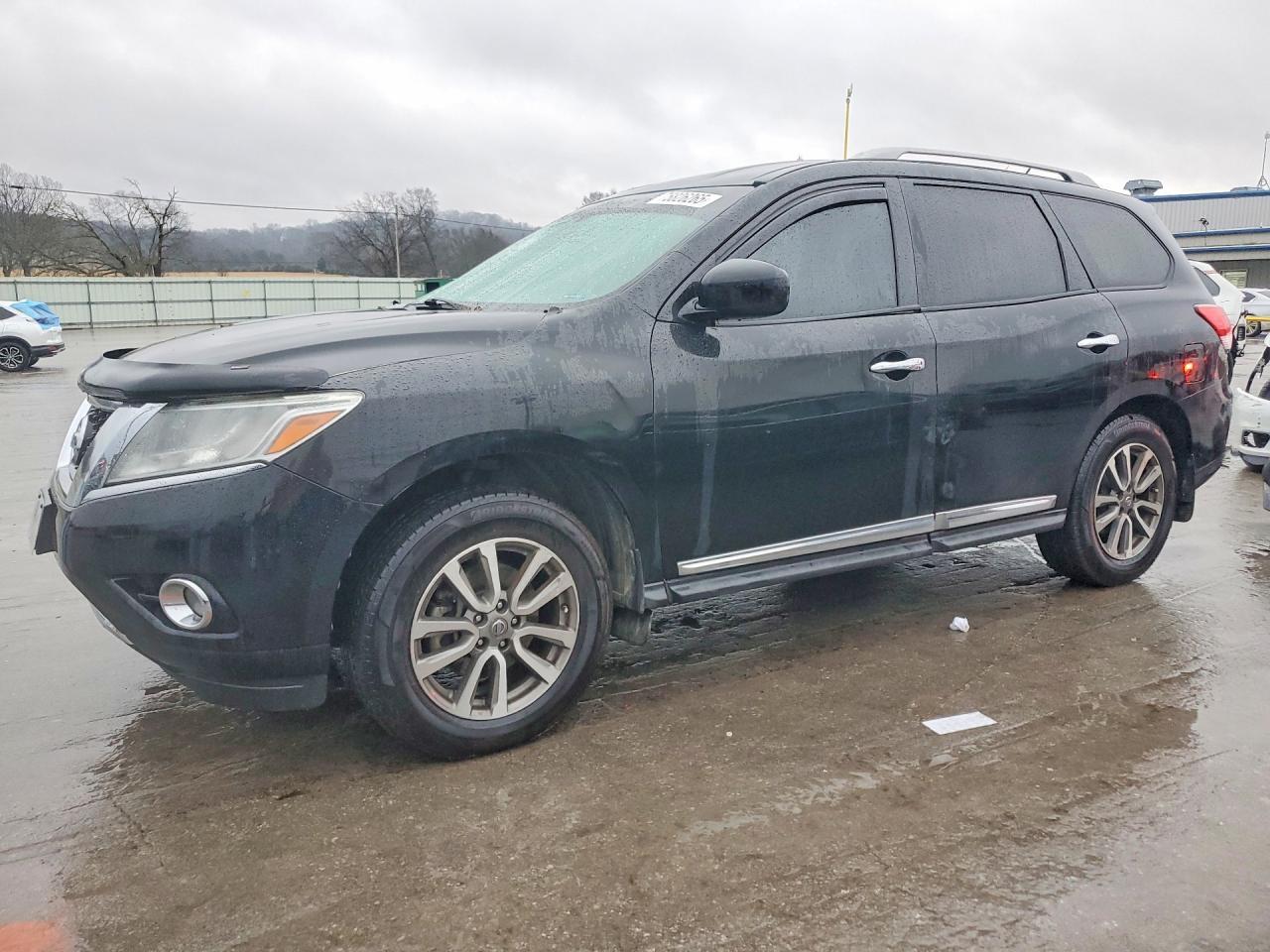 2013 NISSAN PATHFINDER