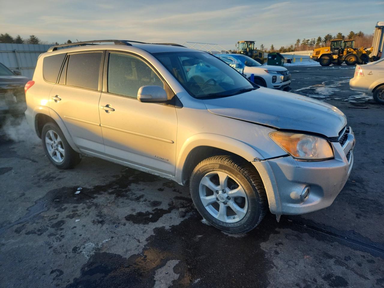 2011 TOYOTA RAV4