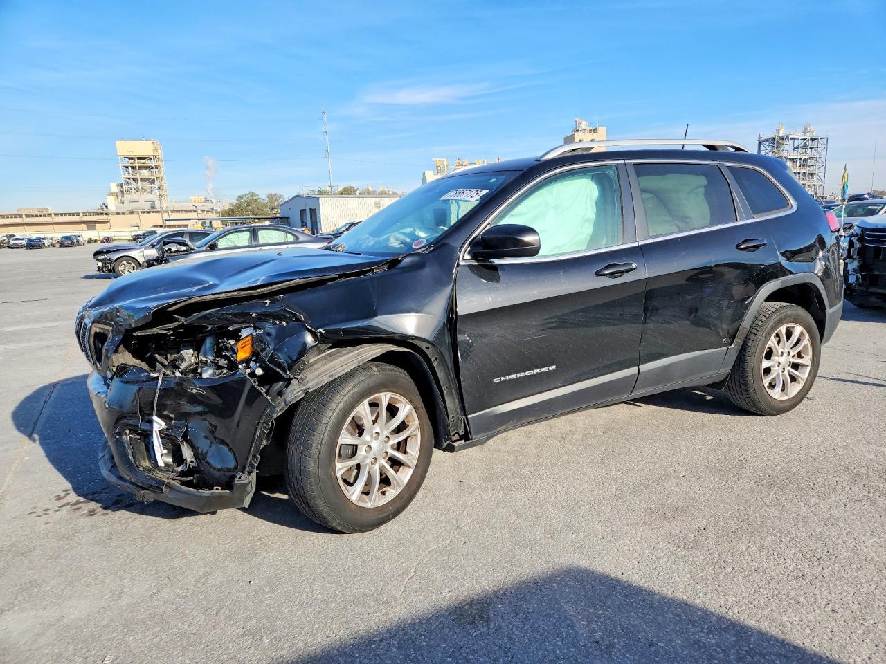 2019 JEEP CHEROKEE