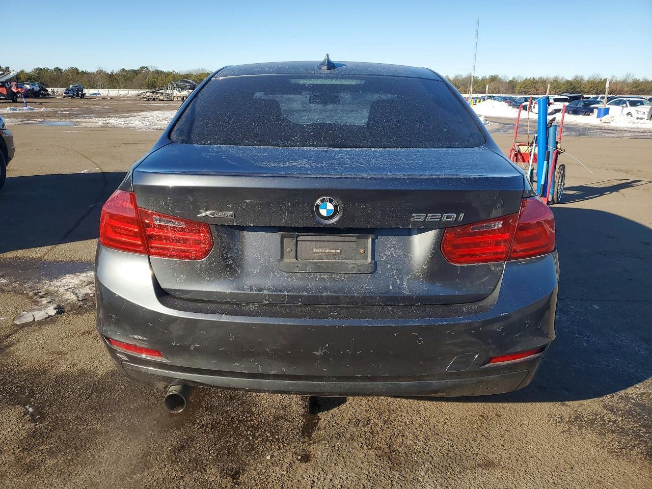 2014 BMW 3 SERIES