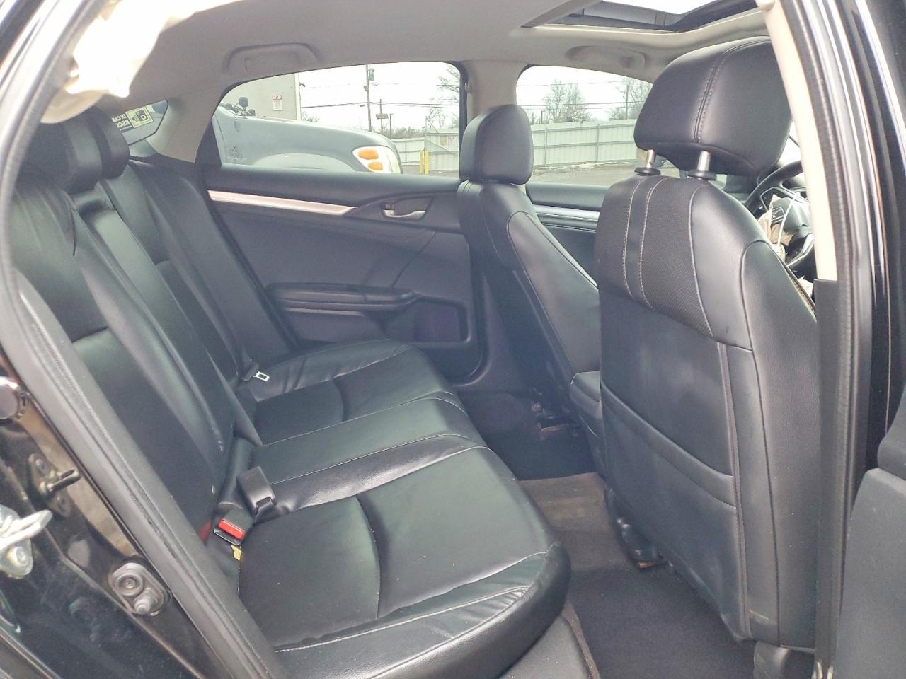 2016 HONDA CIVIC
