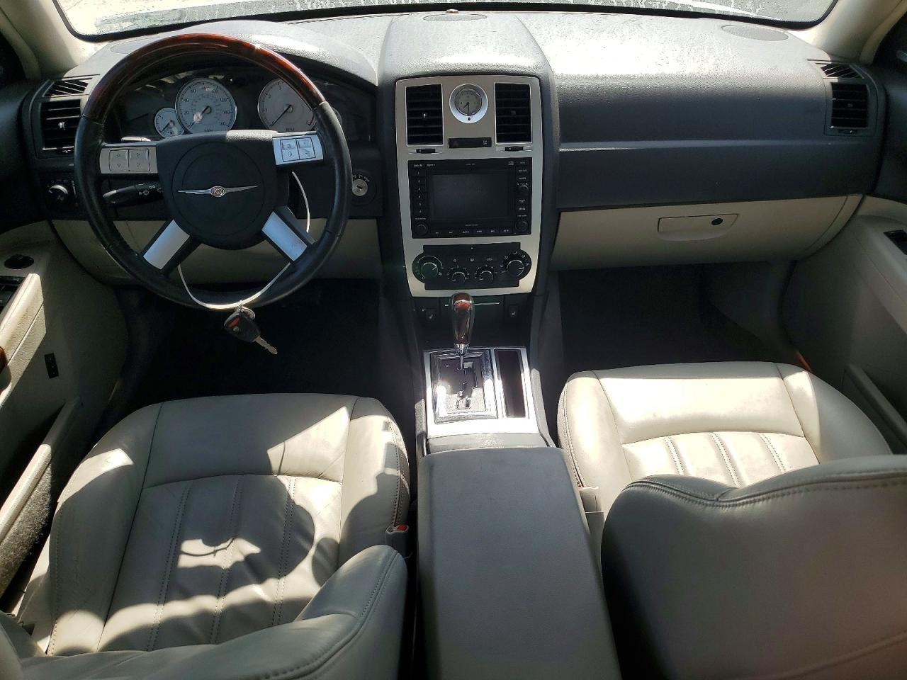 2006 CHRYSLER 300