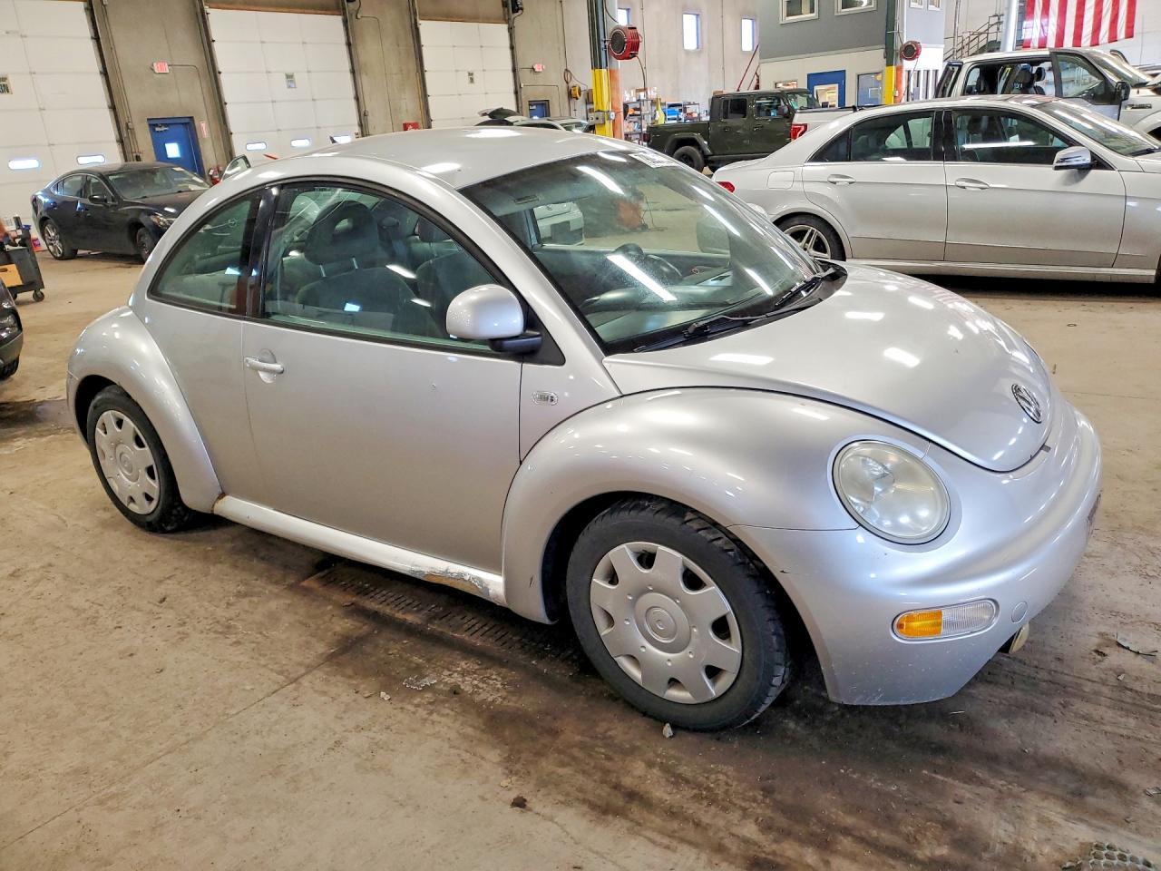2000 VOLKSWAGEN Beetle