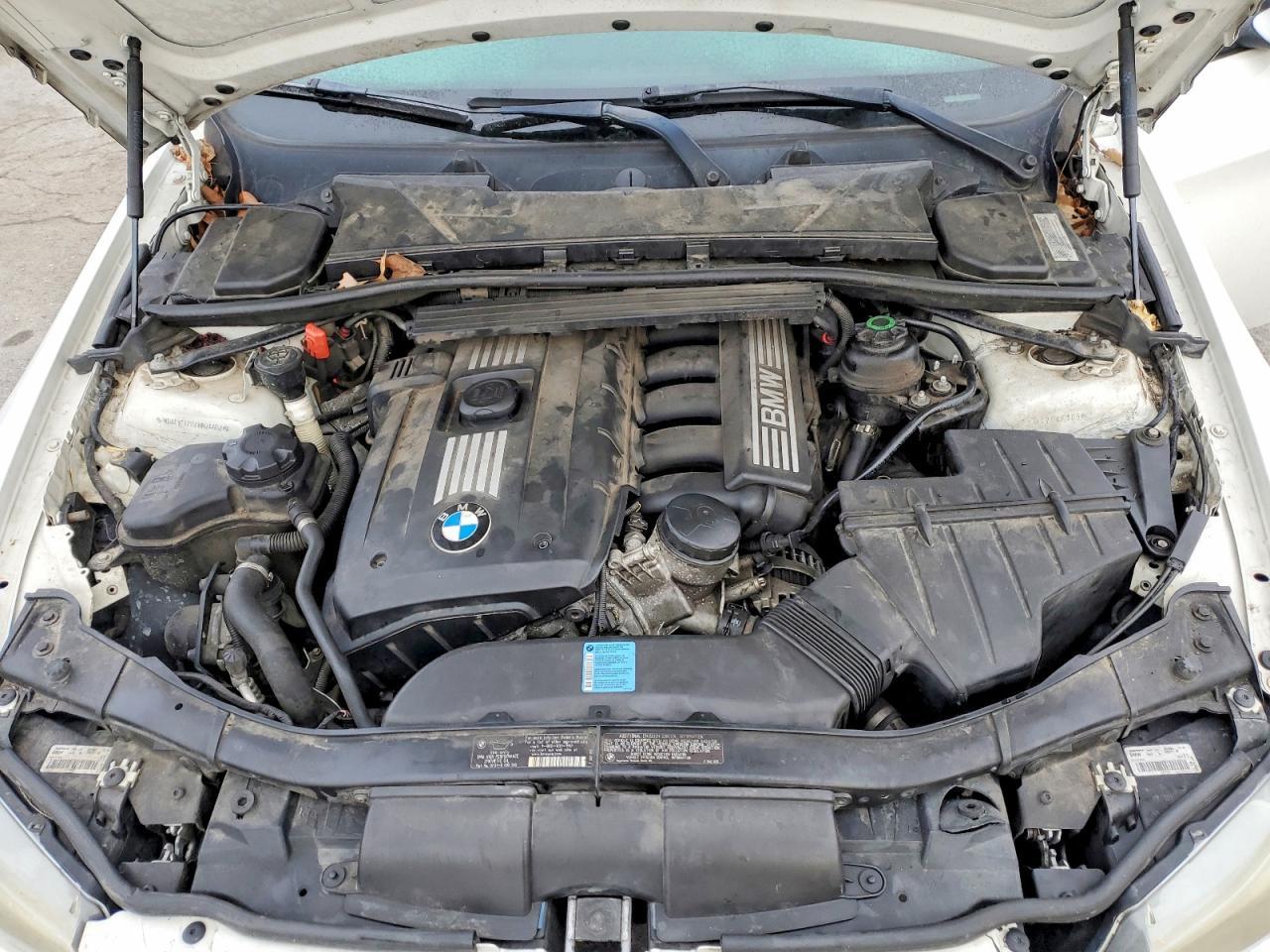 2011 BMW 3 SERIES