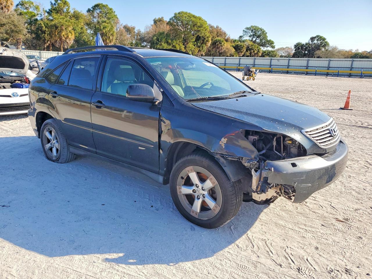 2005 LEXUS Rx 330