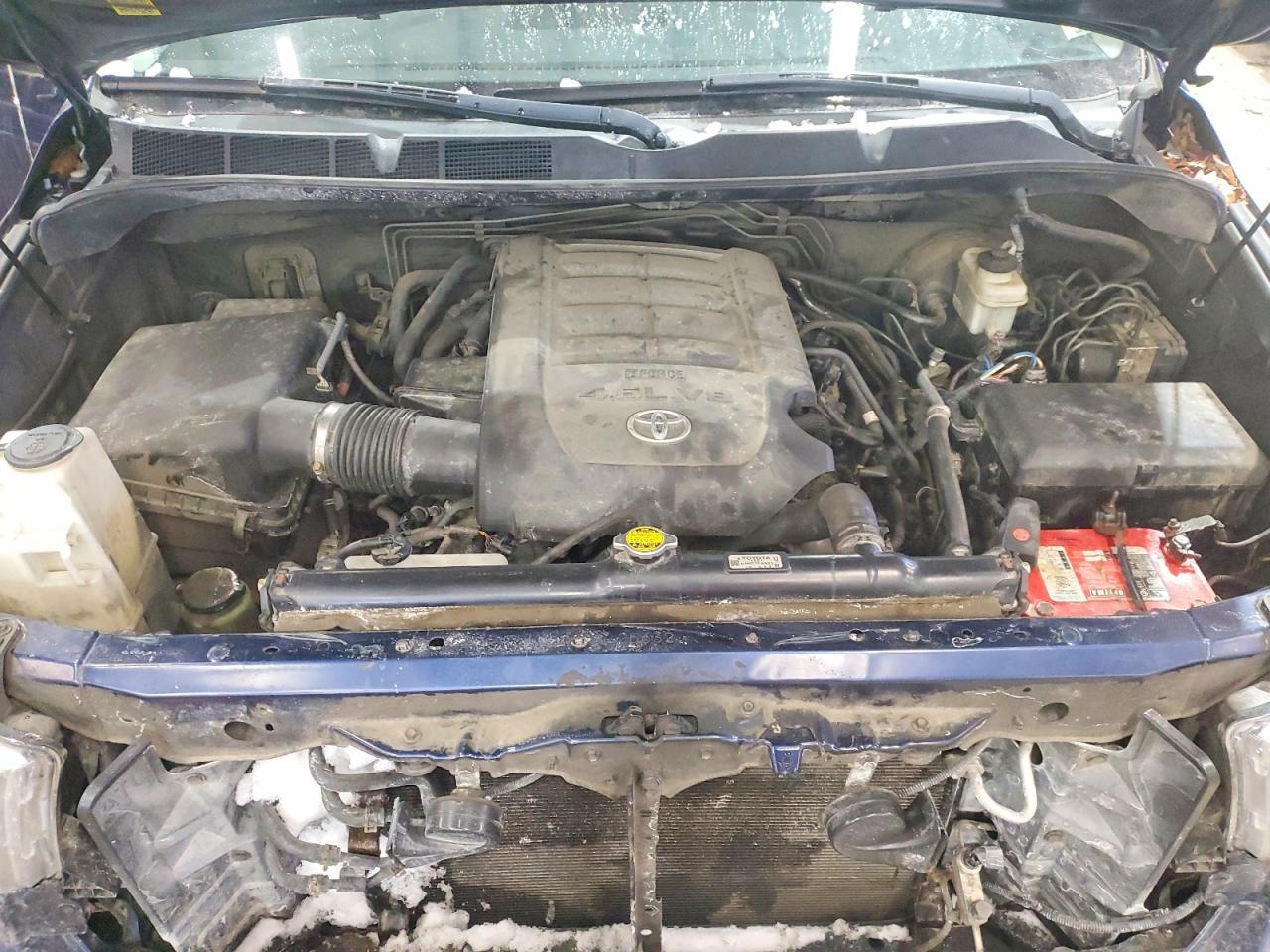 2011 TOYOTA TUNDRA