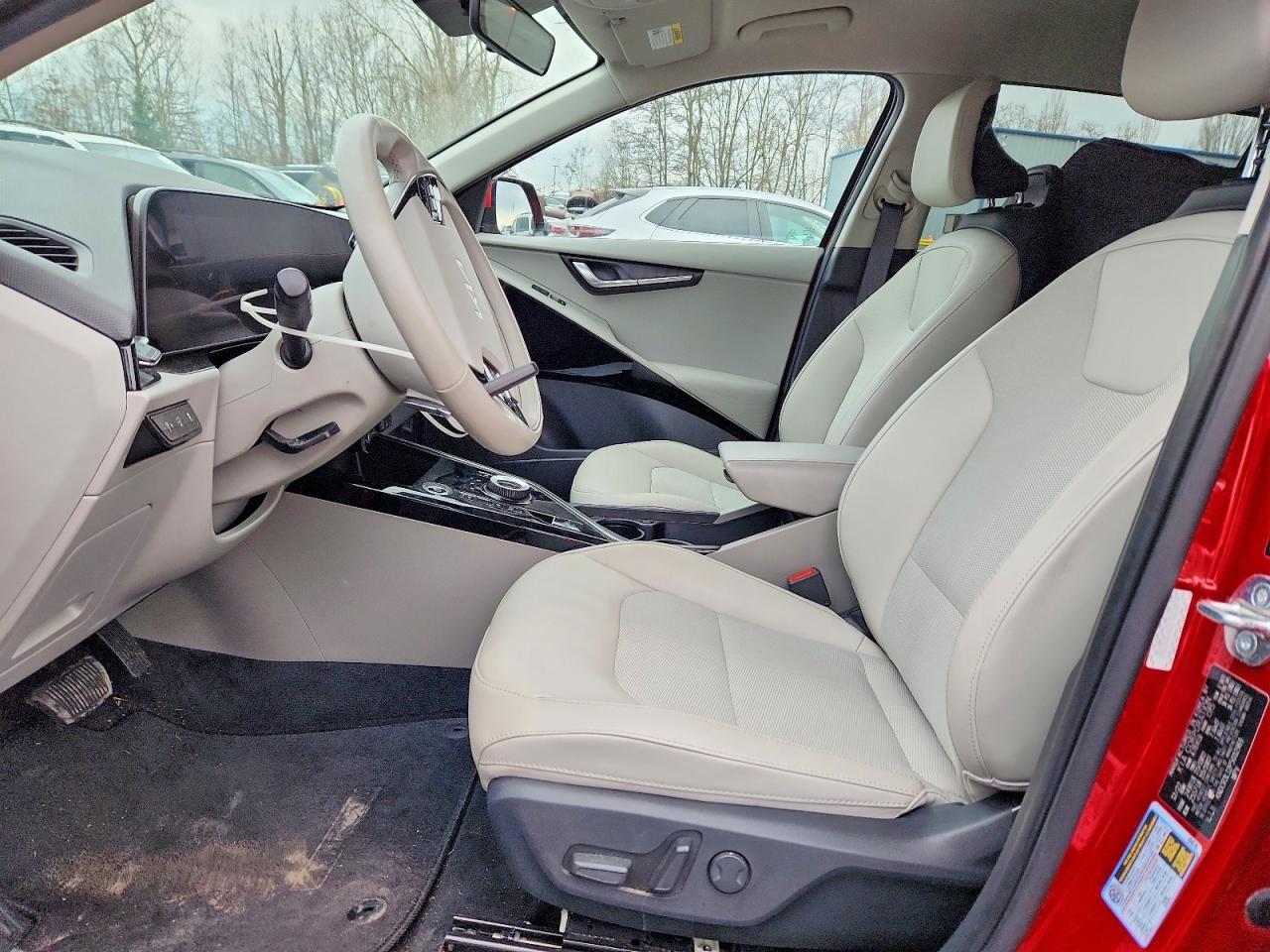 2023 KIA Niro