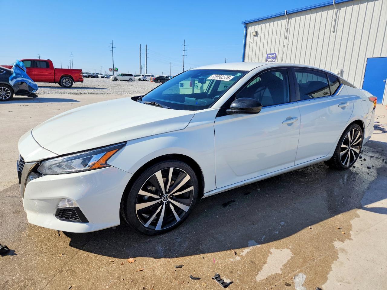 2022 NISSAN ALTIMA