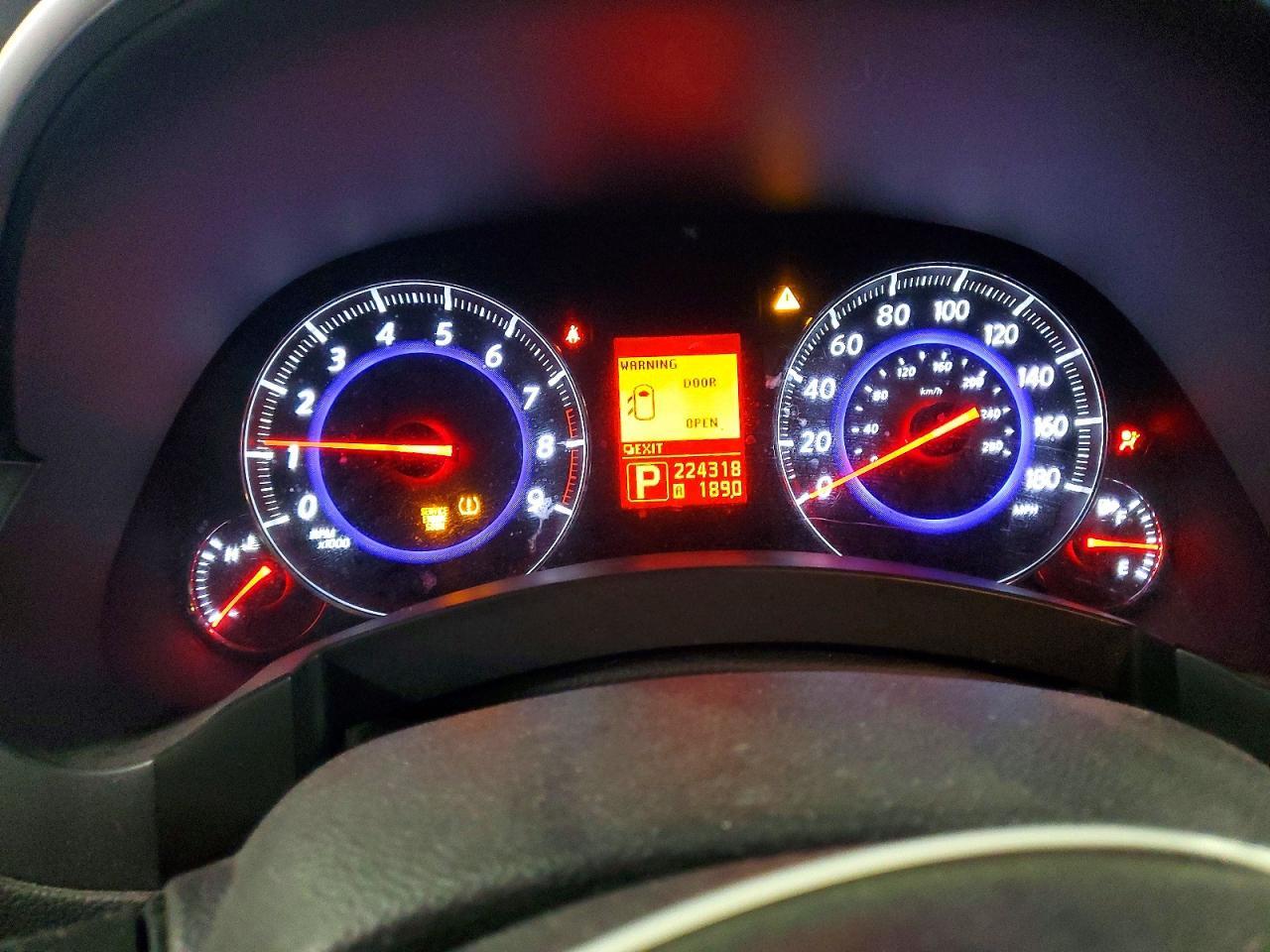 2010 INFINITI FX35