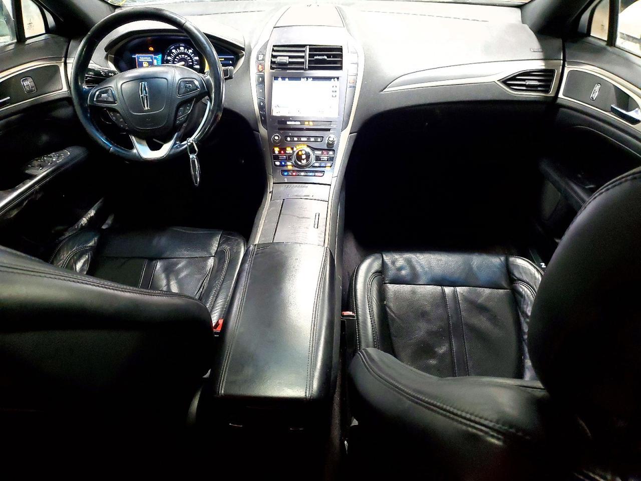 2017 LINCOLN MKZ
