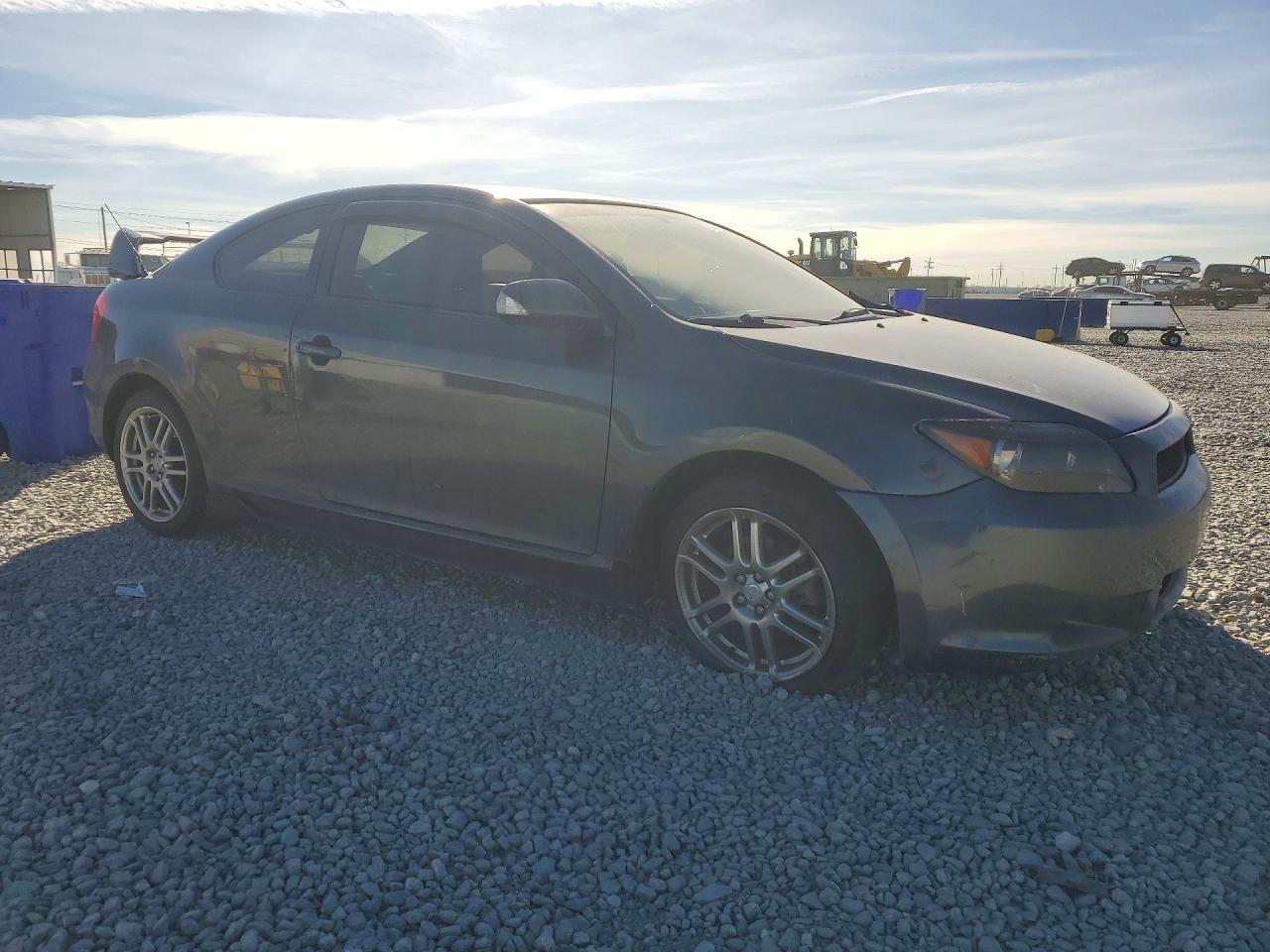 2006 TOYOTA SCION