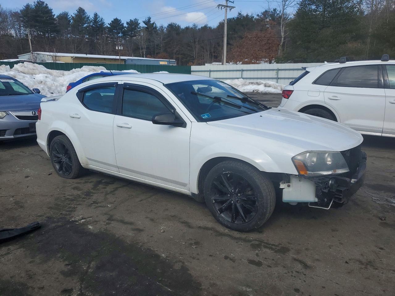 2014 DODGE Avenger