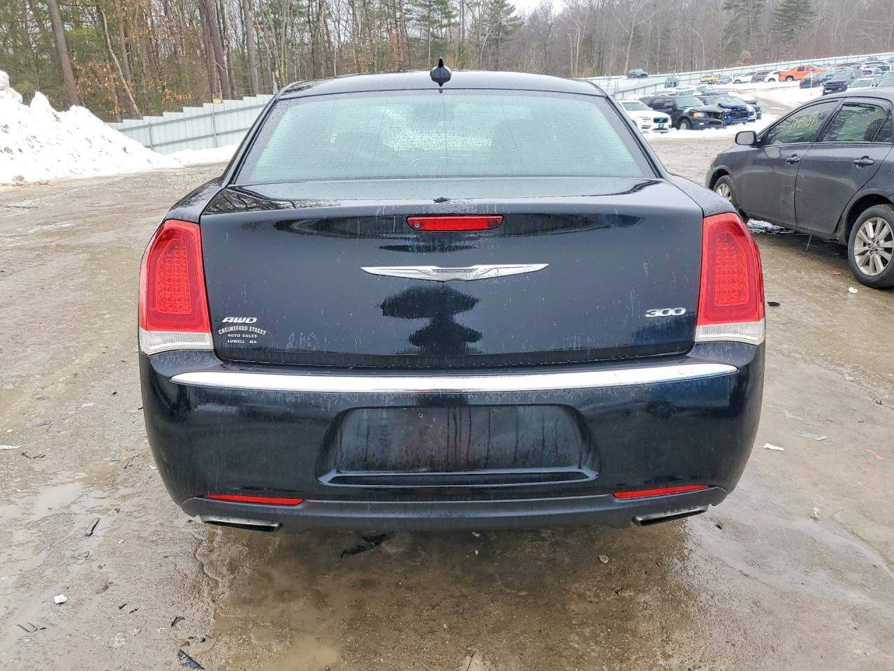 2016 CHRYSLER 300