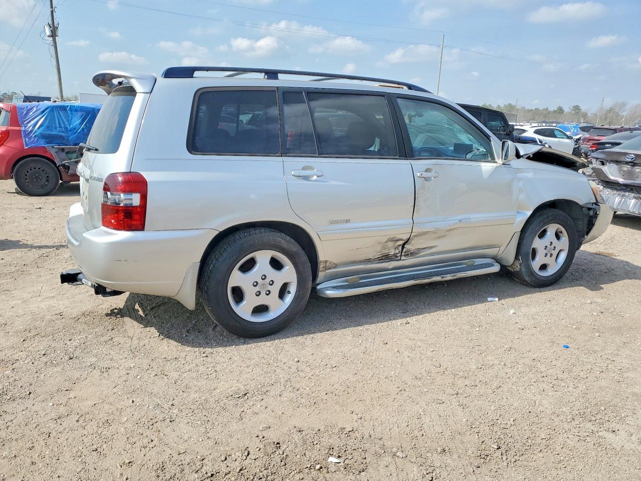 2006 TOYOTA HIGHLANDER