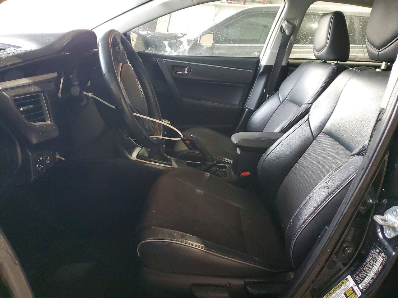 2015 TOYOTA COROLLA