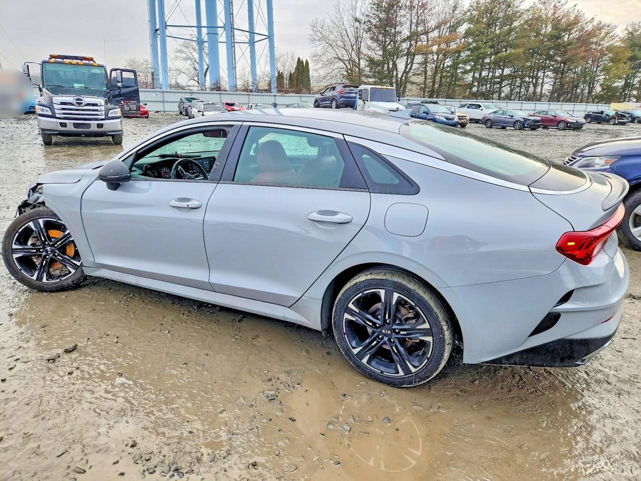 2021 KIA K5