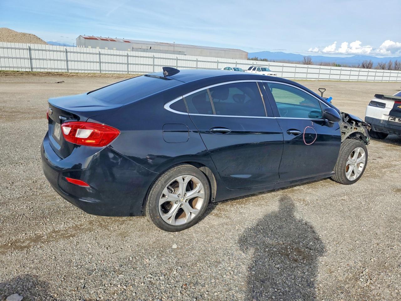 2016 CHEVROLET CRUZE