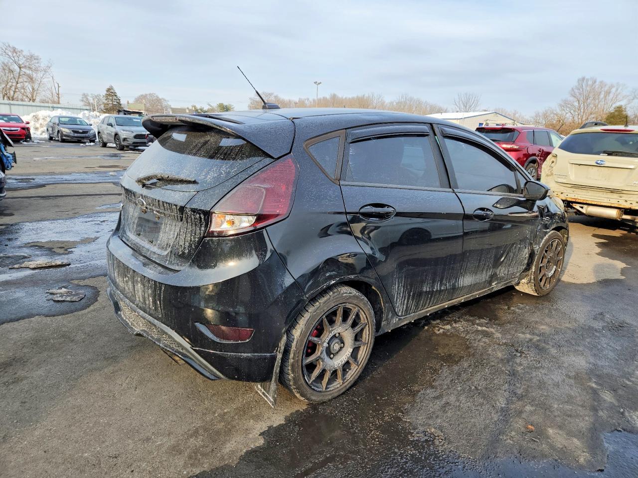 2016 FORD Fiesta