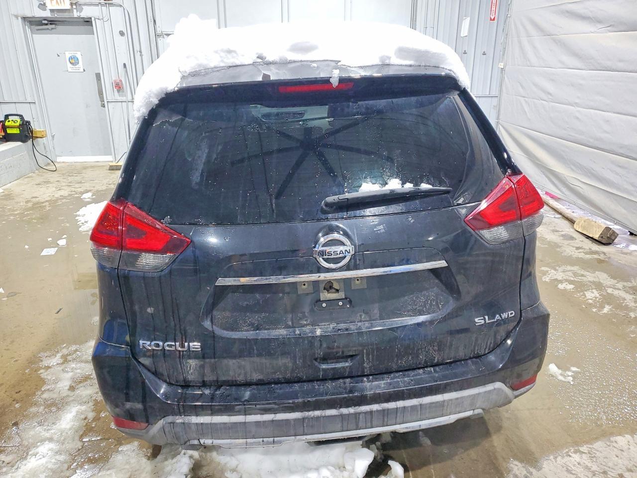 2018 NISSAN ROGUE