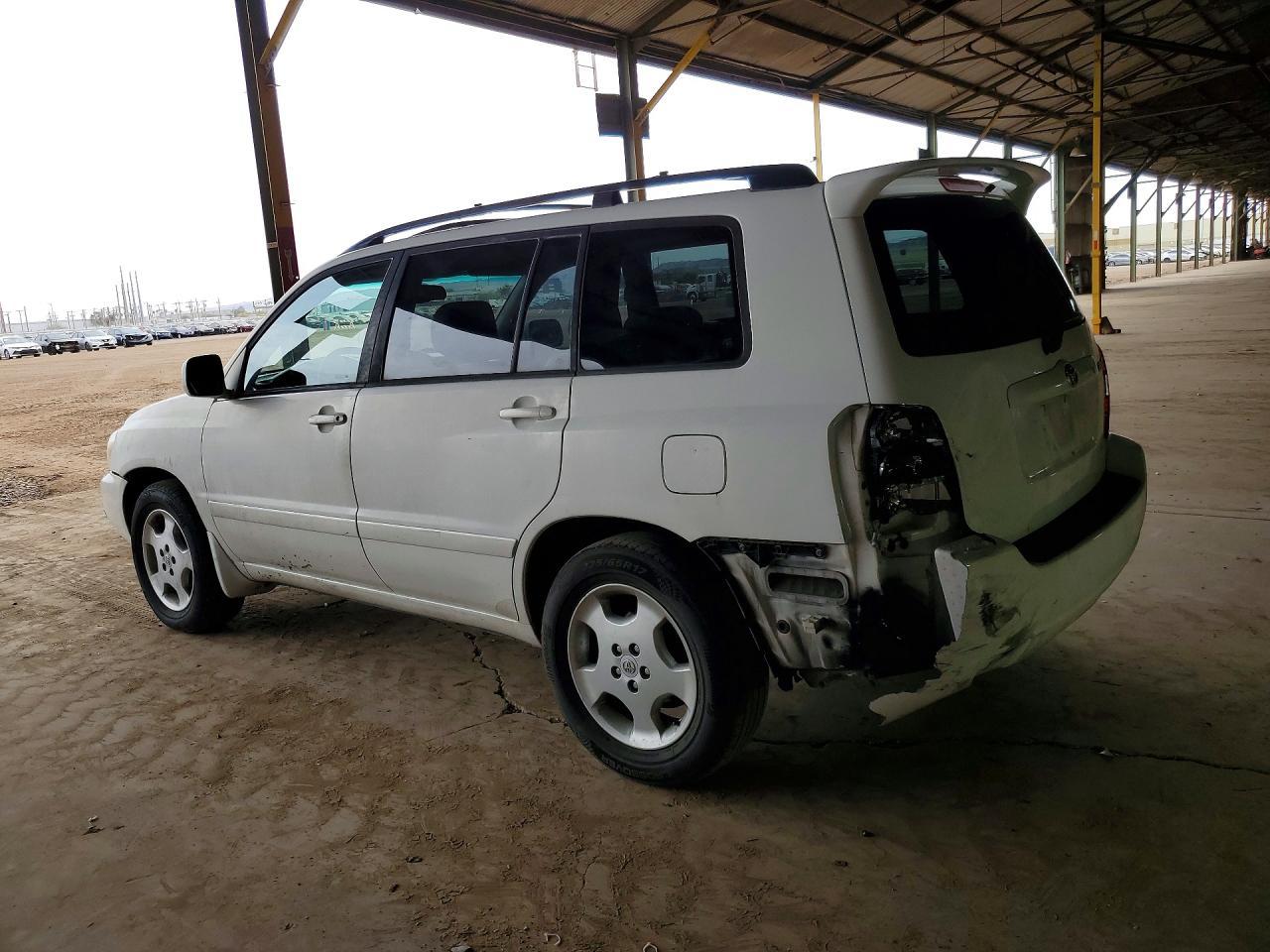 2005 TOYOTA HIGHLANDER