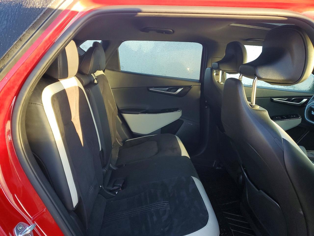 2022 KIA EV6