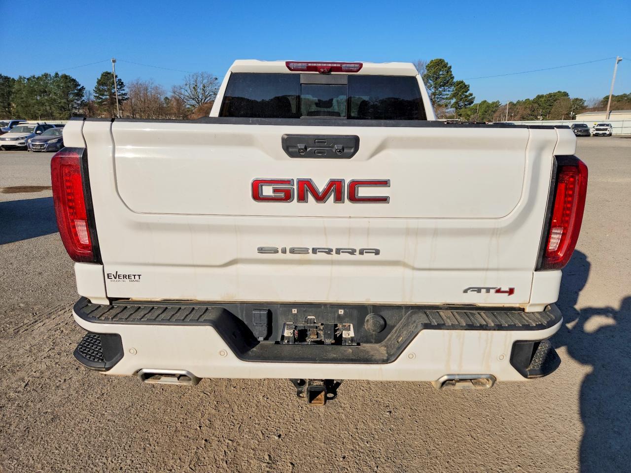 2024 GMC Sierra