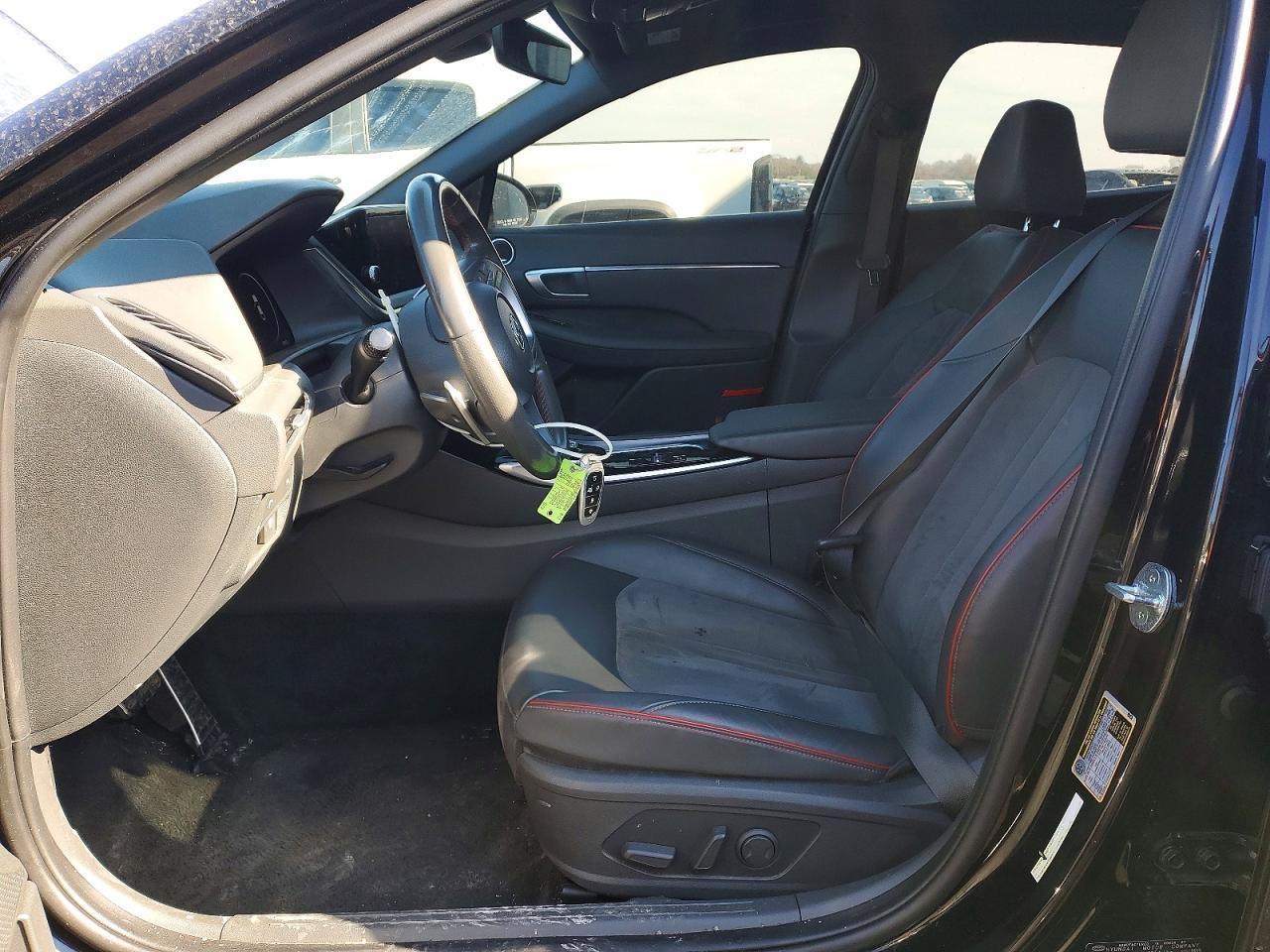 2022 HYUNDAI SONATA