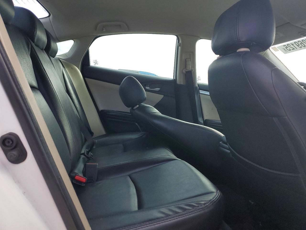 2016 HONDA CIVIC