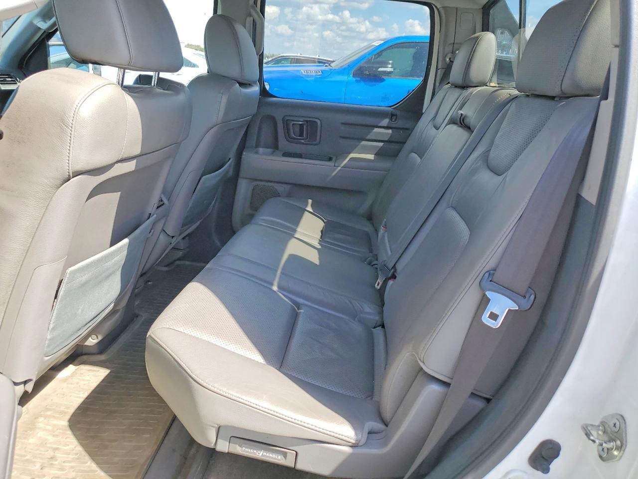 2011 HONDA Ridgeline