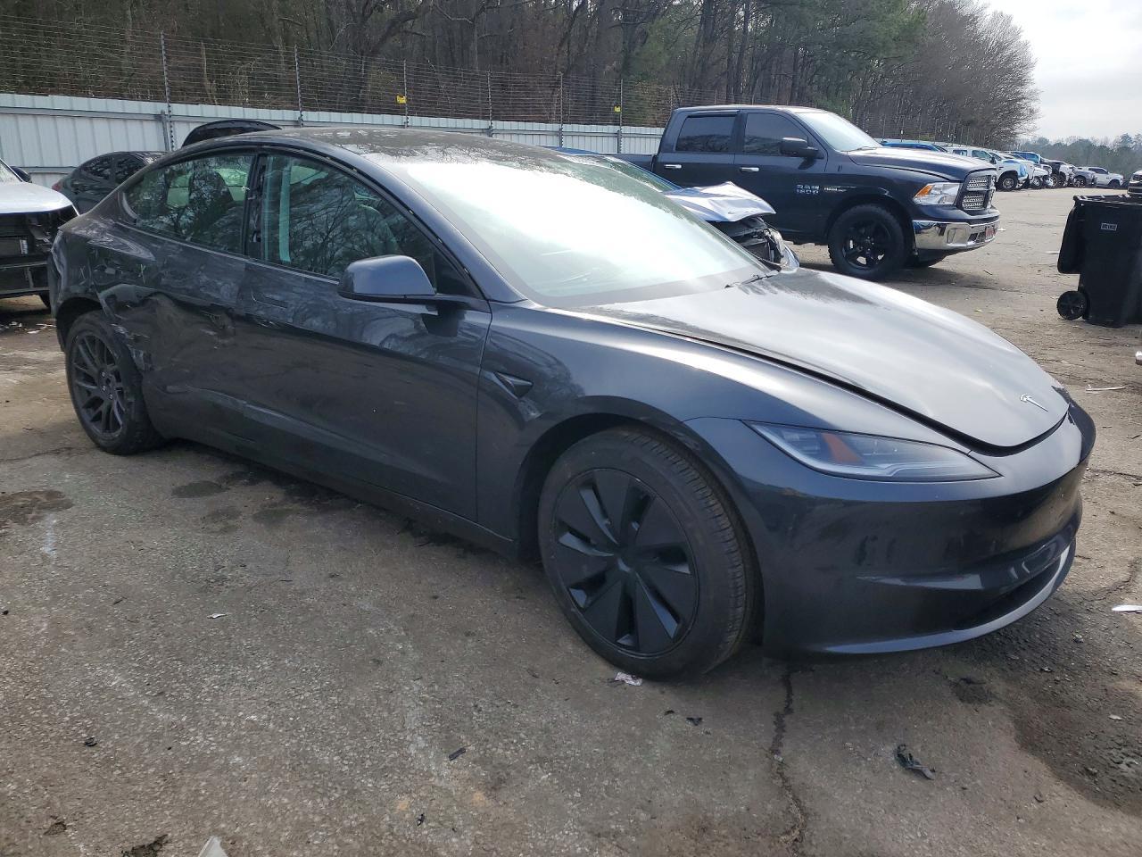 2024 TESLA MODEL 3