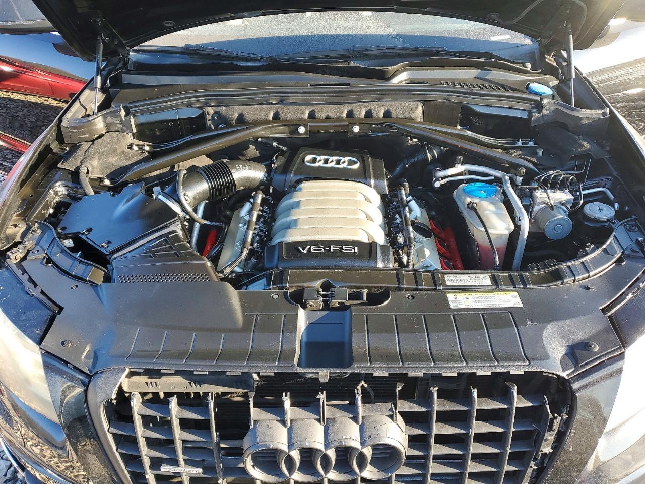 2012 AUDI Q5