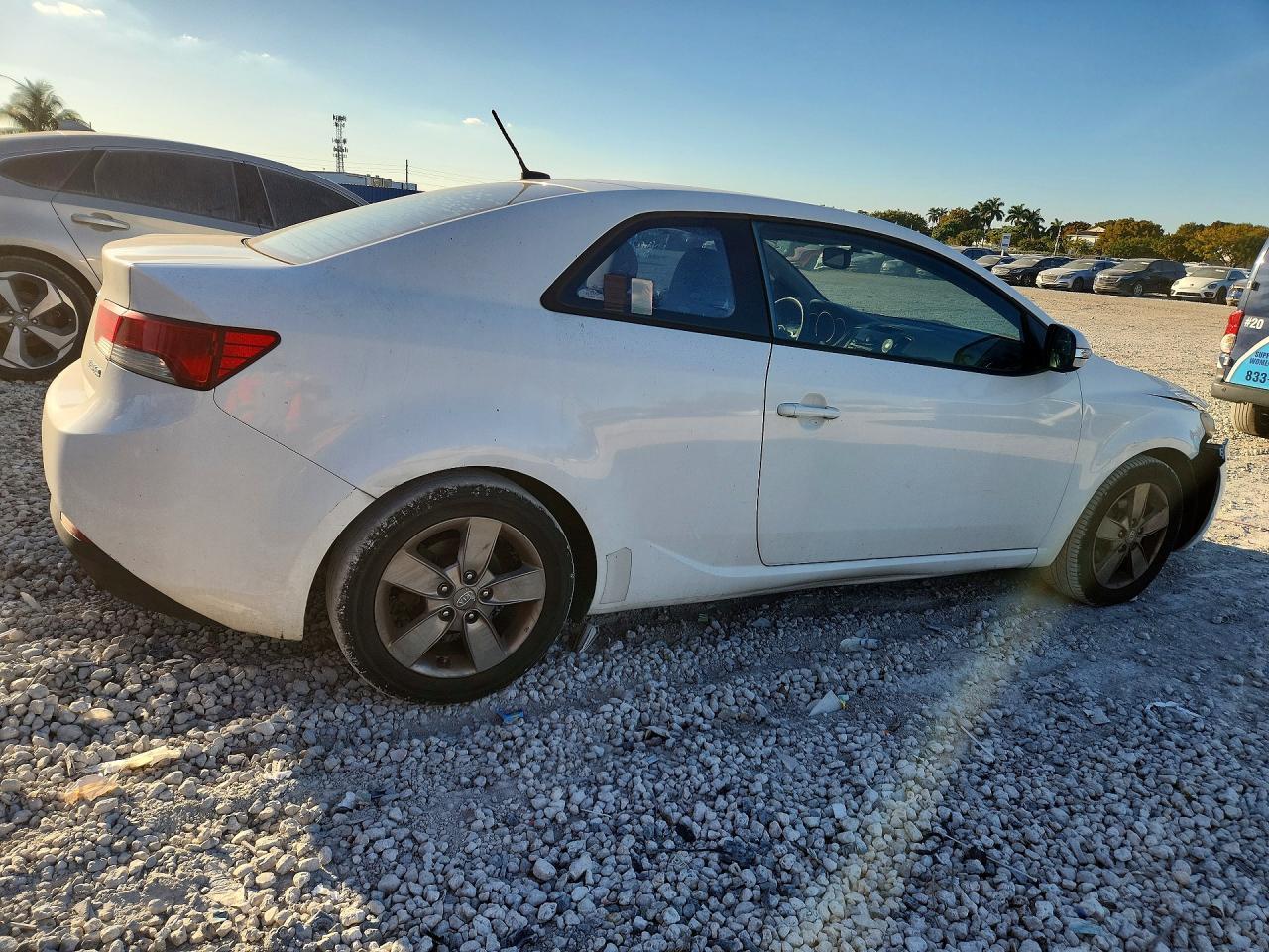 2010 KIA FORTE