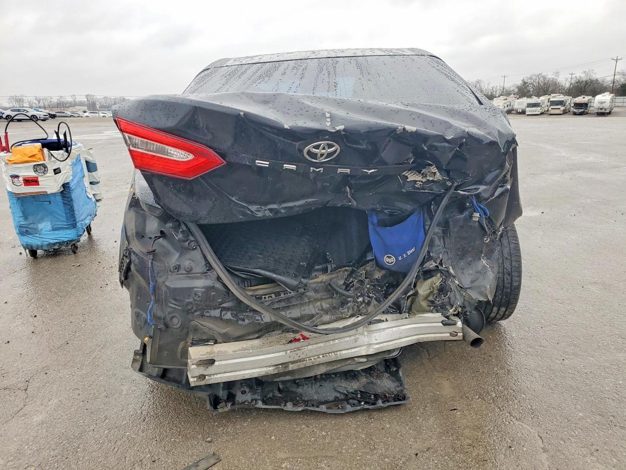 2018 TOYOTA CAMRY