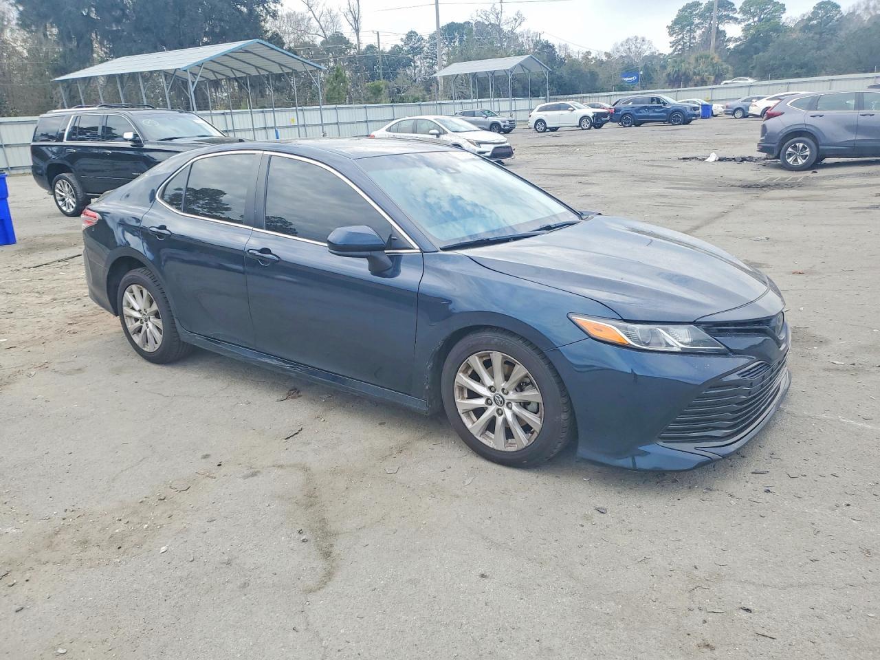 2020 TOYOTA CAMRY