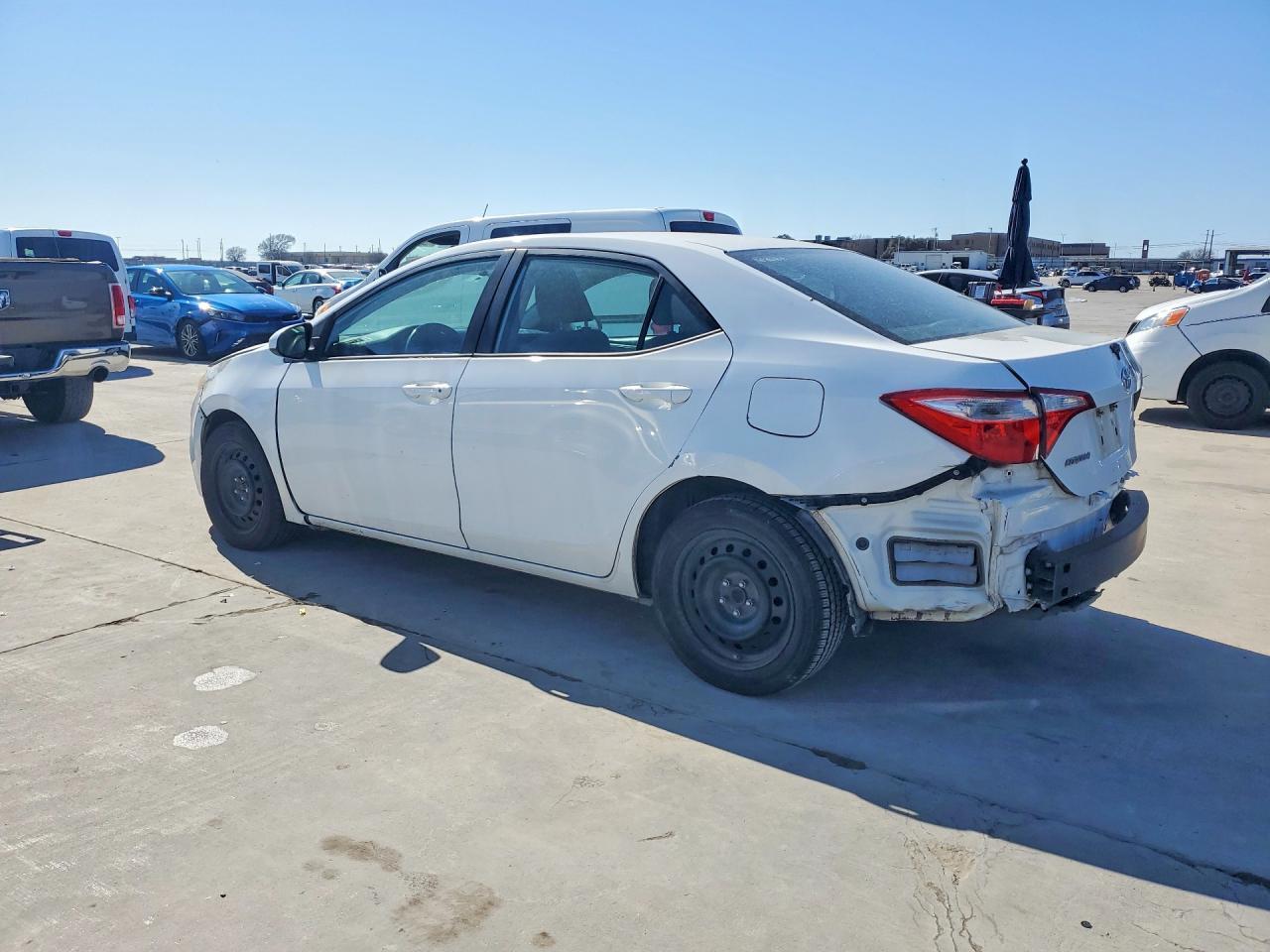 2015 TOYOTA COROLLA