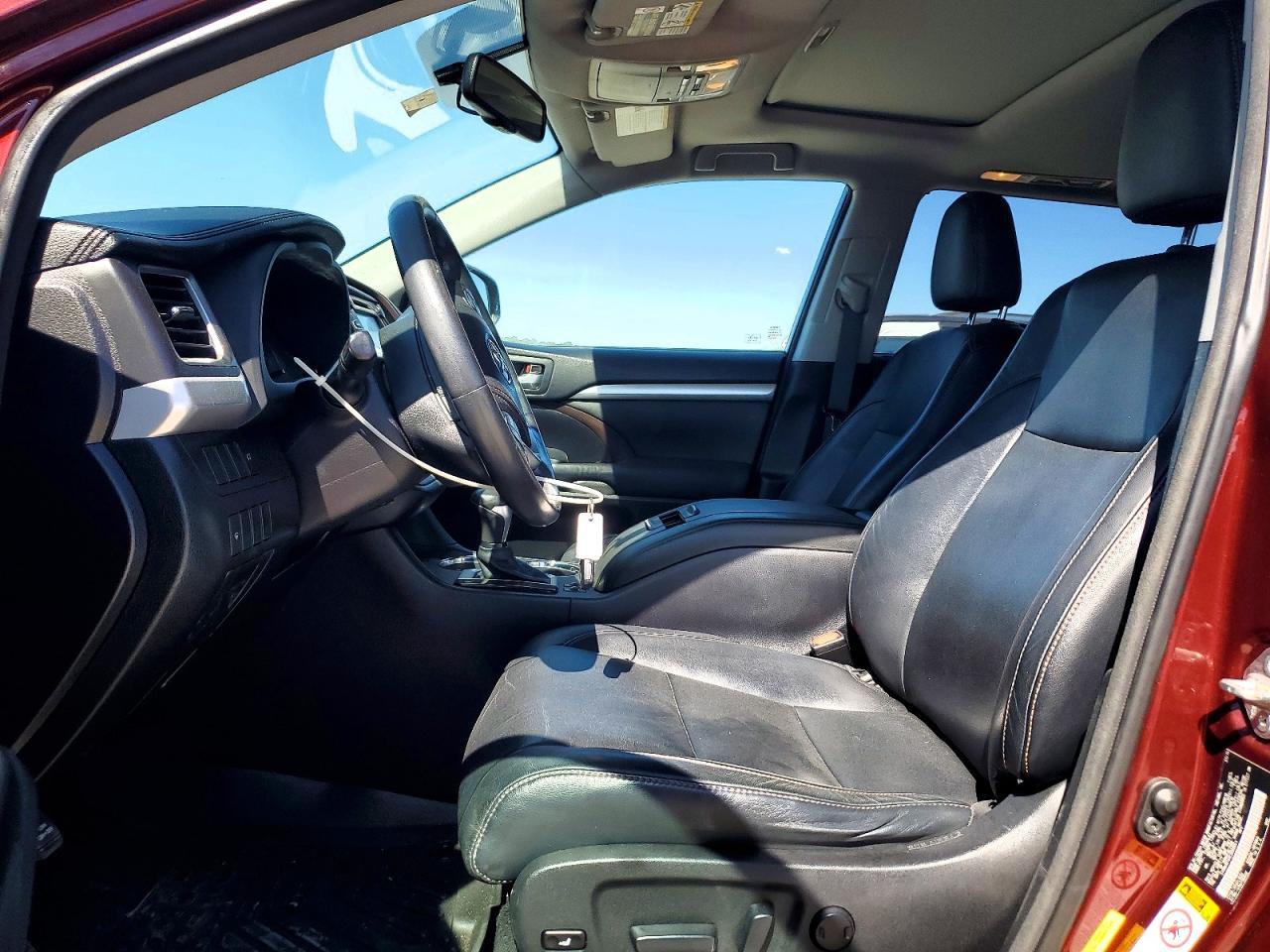 2014 TOYOTA HIGHLANDER