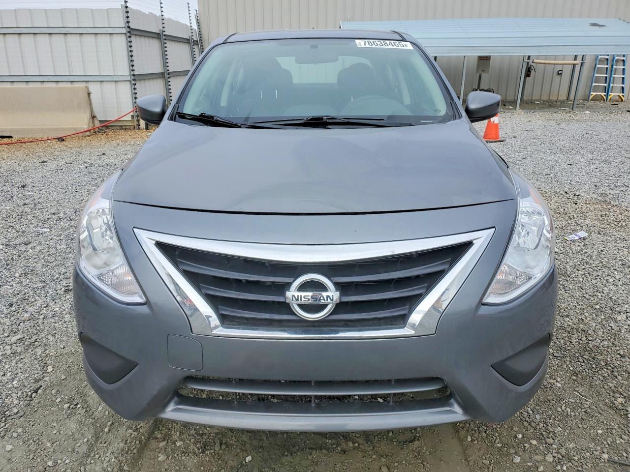 2016 NISSAN VERSA