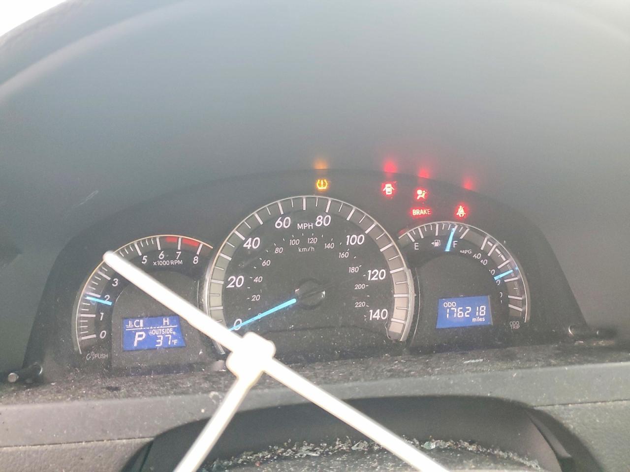2012 TOYOTA CAMRY