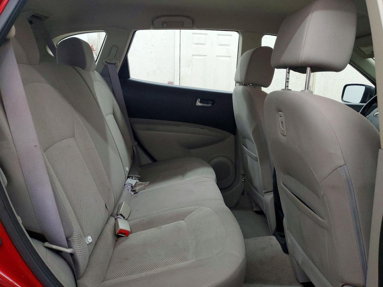 2014 NISSAN ROGUE