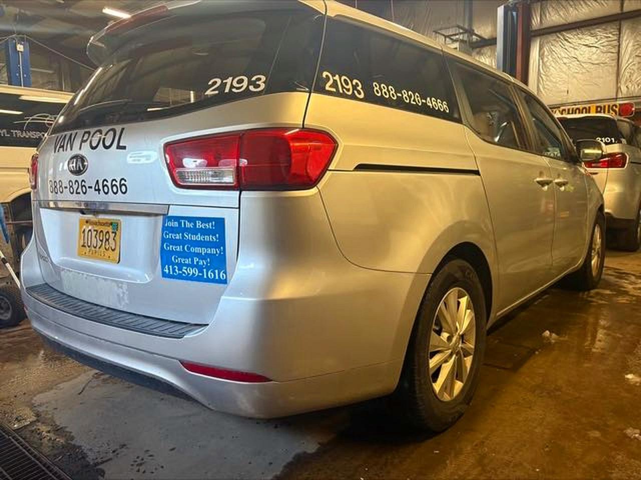 2016 KIA SEDONA