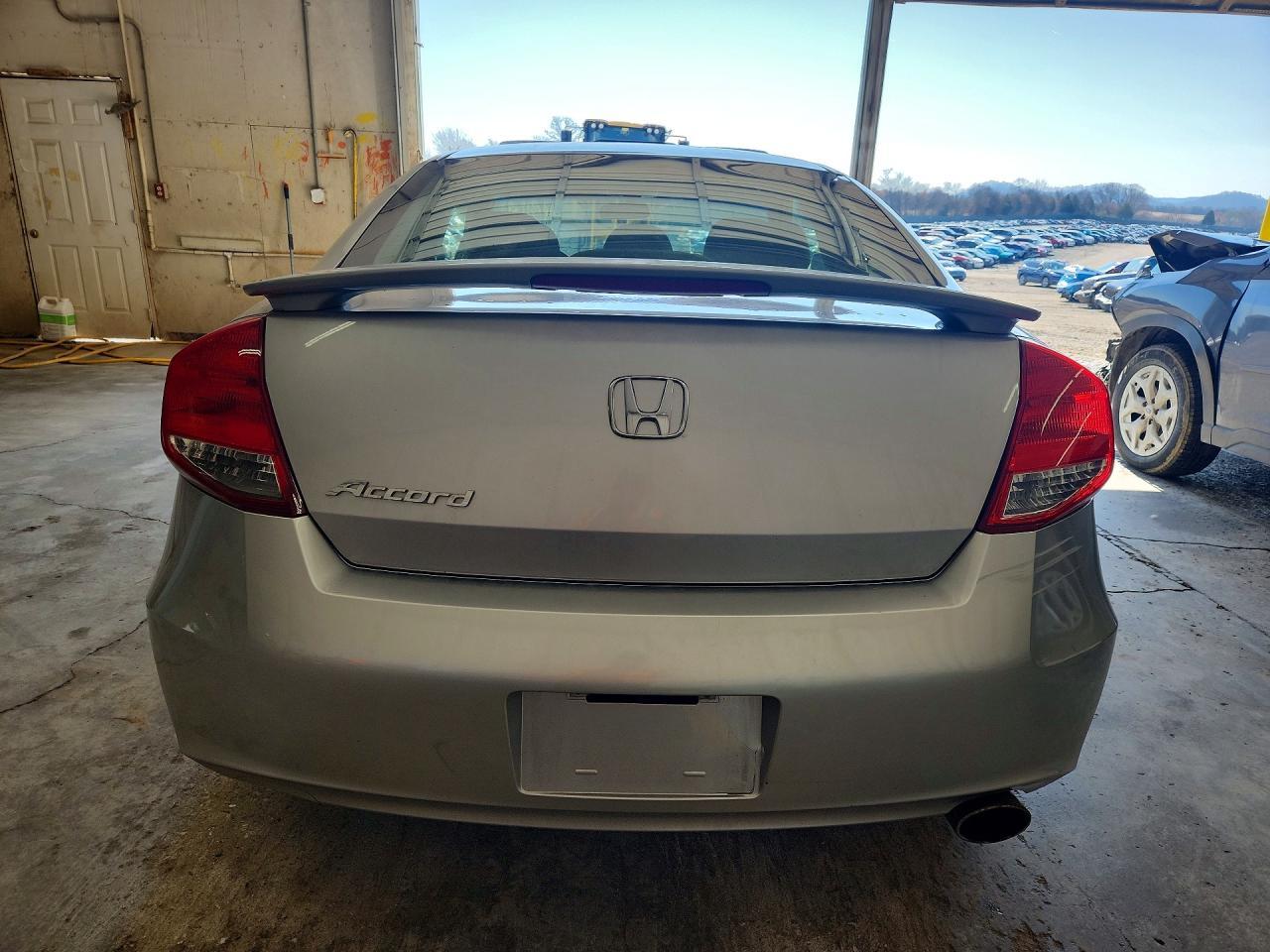 2011 HONDA ACCORD
