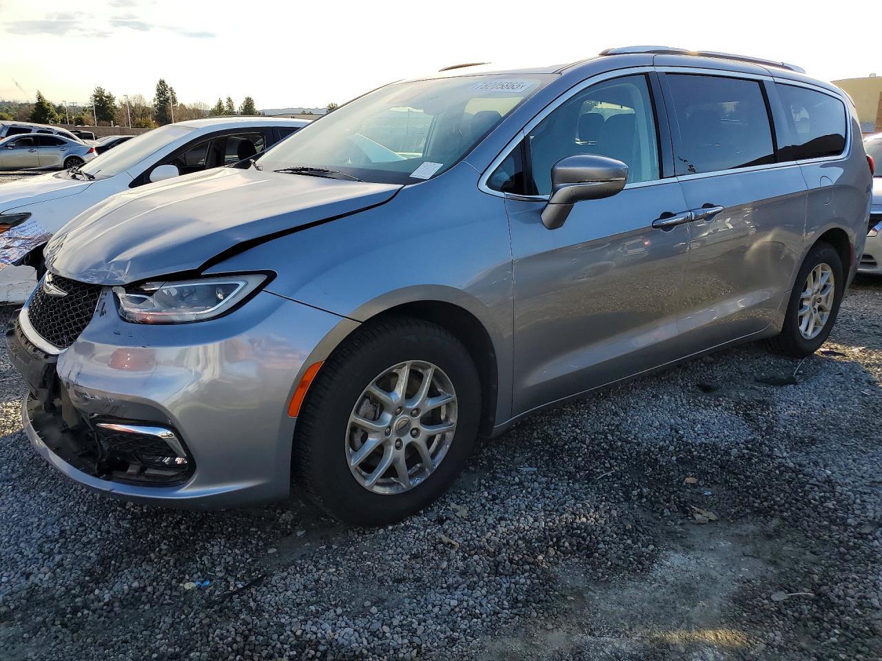 2021 CHRYSLER Pacifica