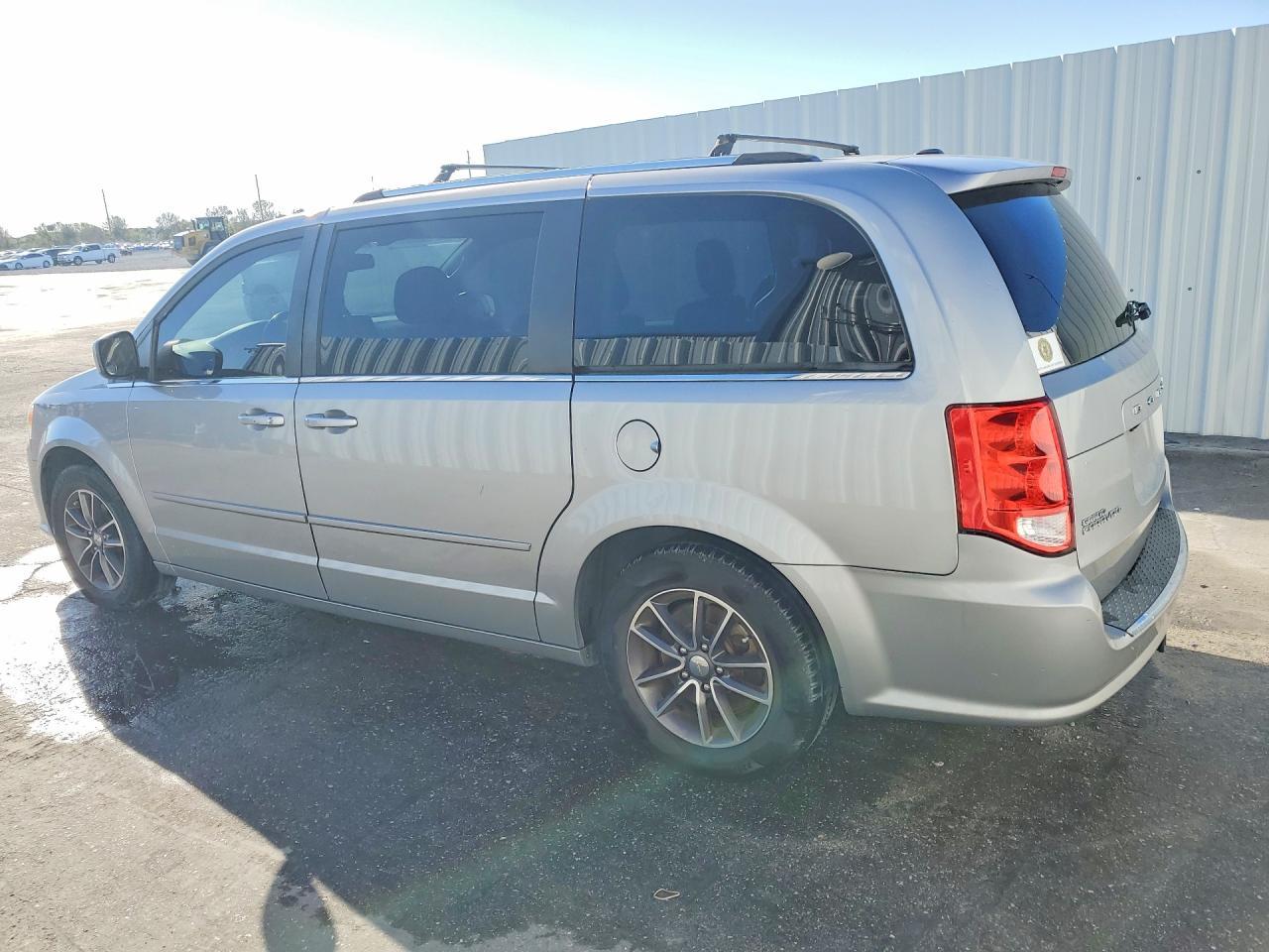 2017 DODGE GRAND CARAVAN