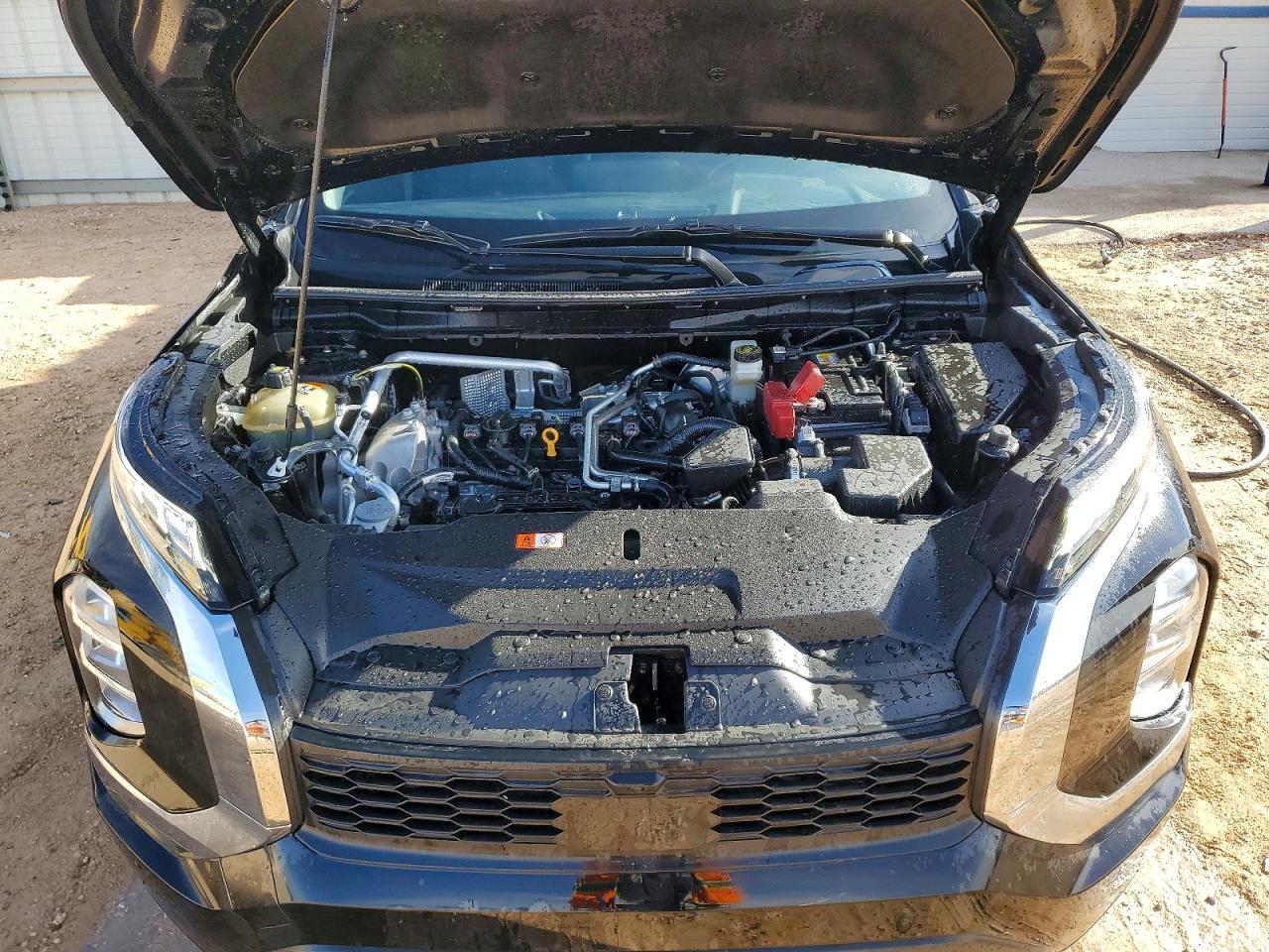 2024 MITSUBISHI outlander