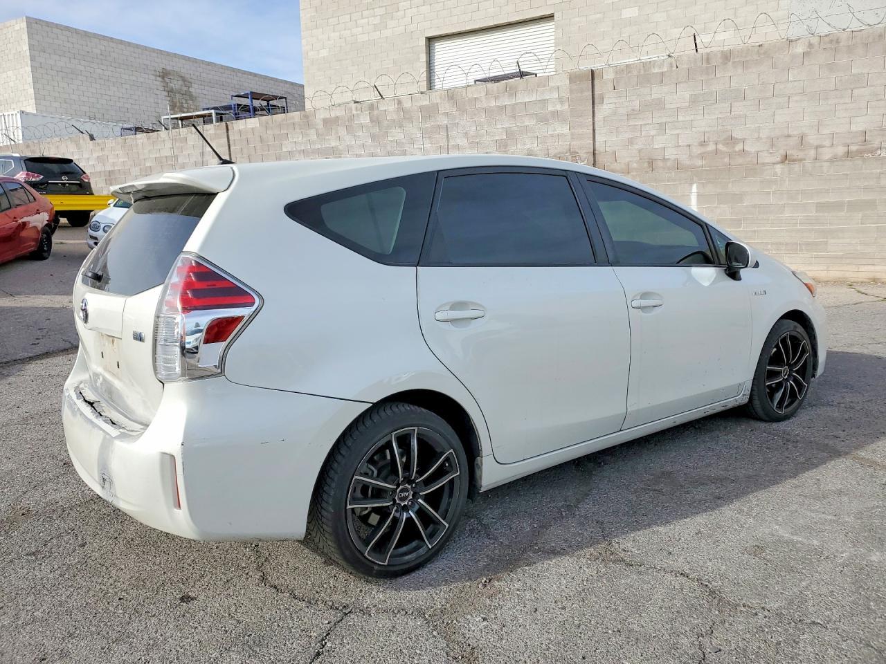 2017 TOYOTA PRIUS V