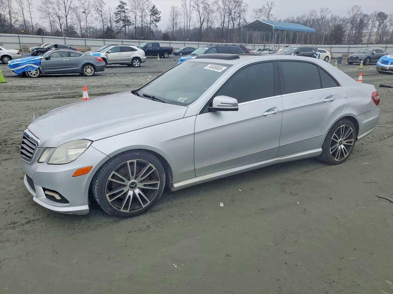 2011 MERCEDES-BENZ E