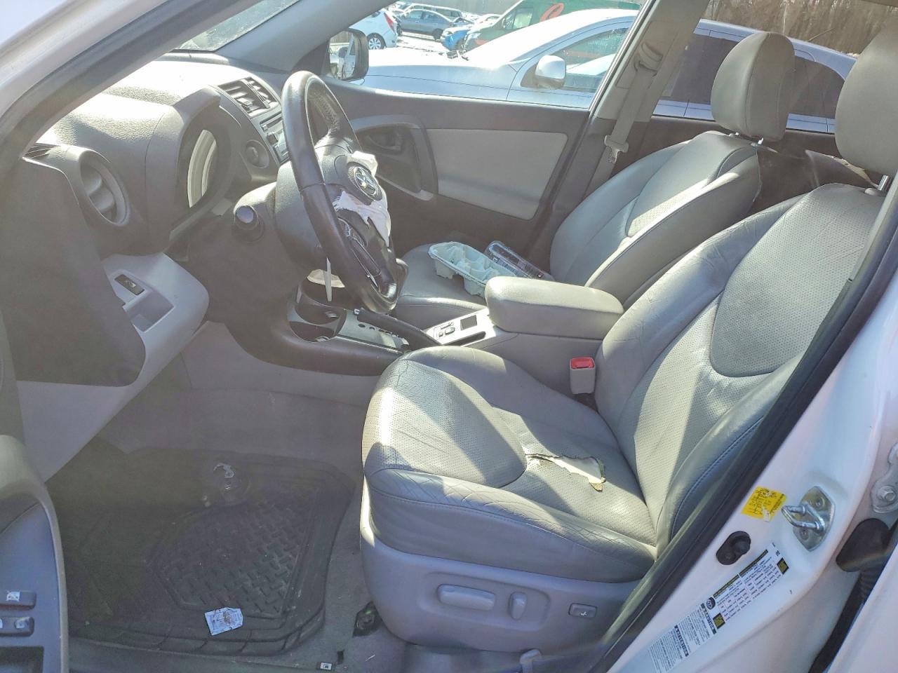 2012 TOYOTA RAV4