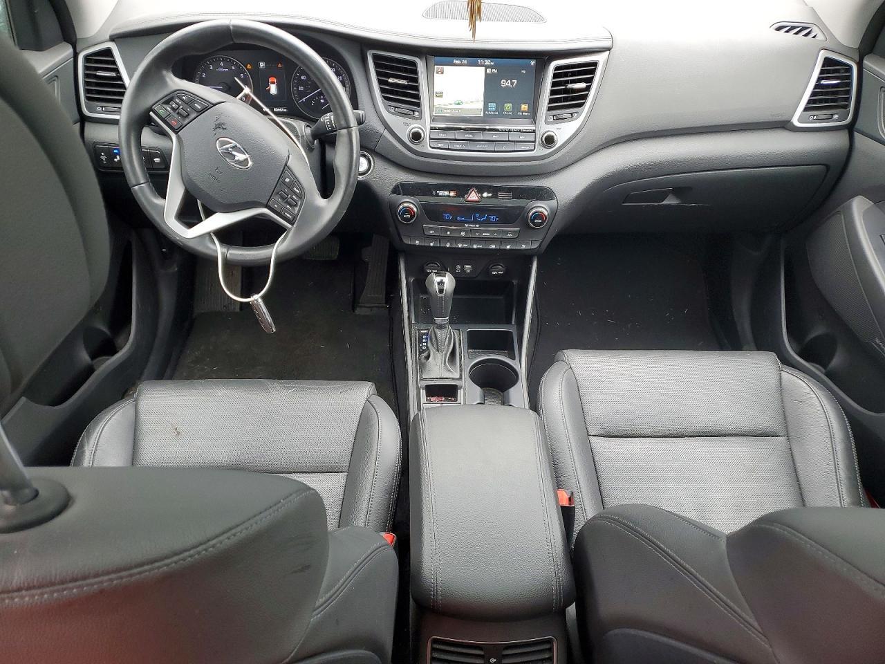 2018 HYUNDAI TUCSON